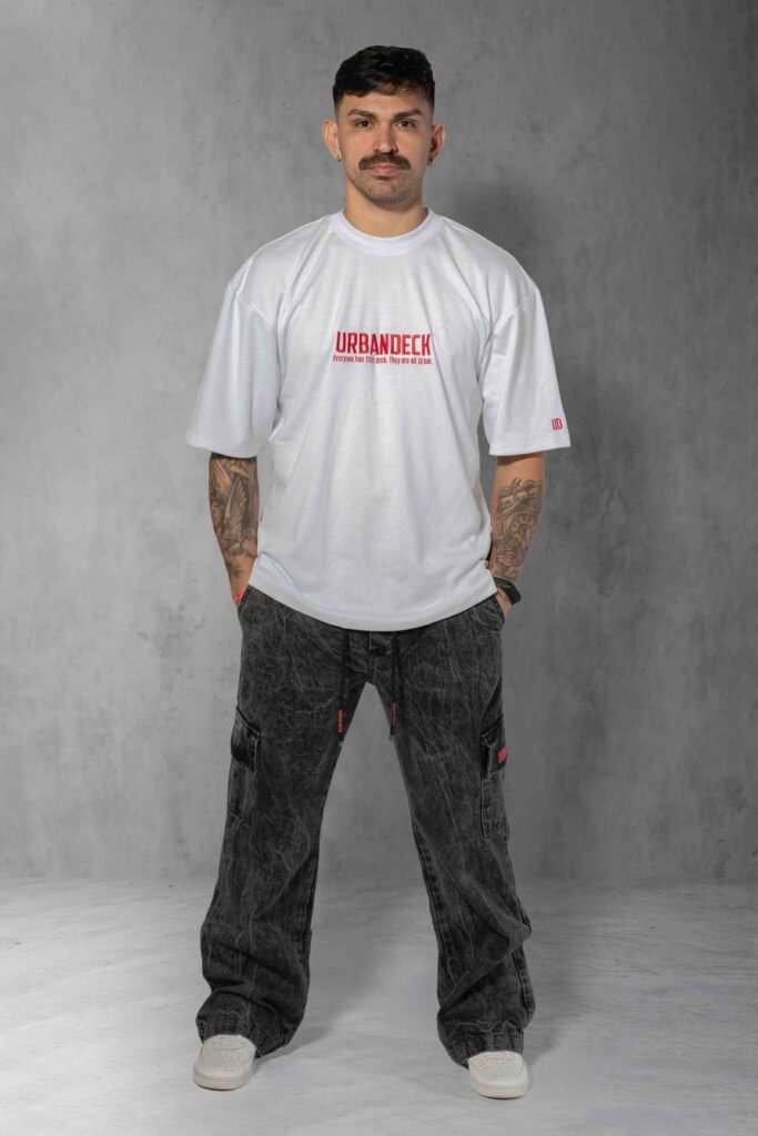 Camiseta Oversized Essential Premium 250g branca bordada