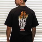 Camiseta Oversized Smoke Money preta costas